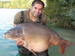     . 

:	Ali%20Hamidi%20Gigantica%20Carp%20Single%20Scale%20Fishing.jpg 
:	2 
:	19.5  
ID:	1384